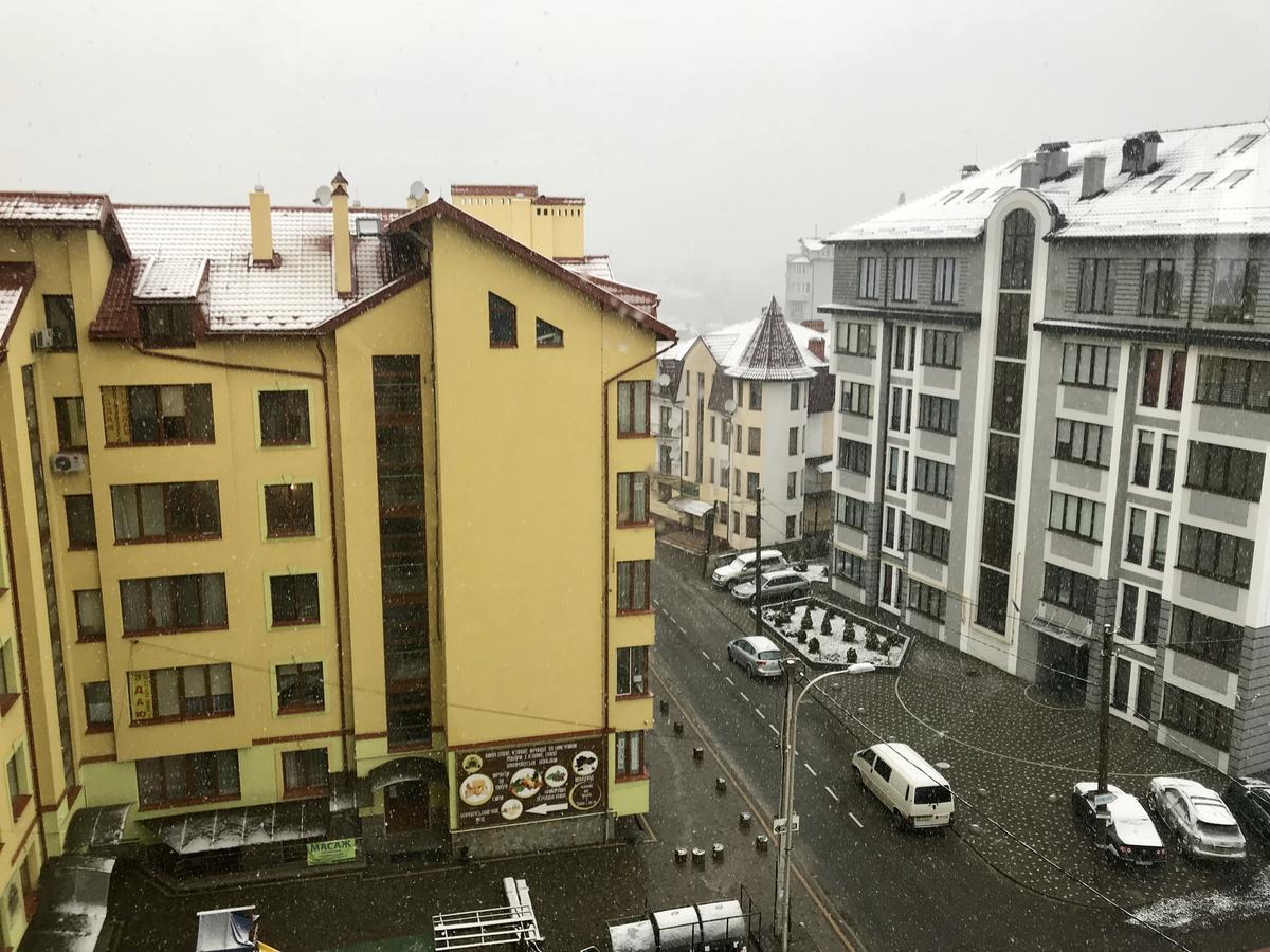 Vip Apartament In The Center Truskavets Dış mekan fotoğraf